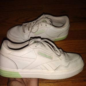 Women's size 8½ Reebok Club MEMT Shoes
